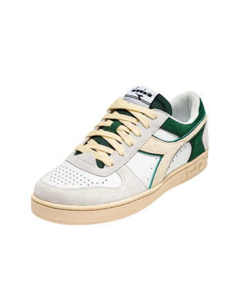 Diadora Magic Basket Low Dans la société mordern